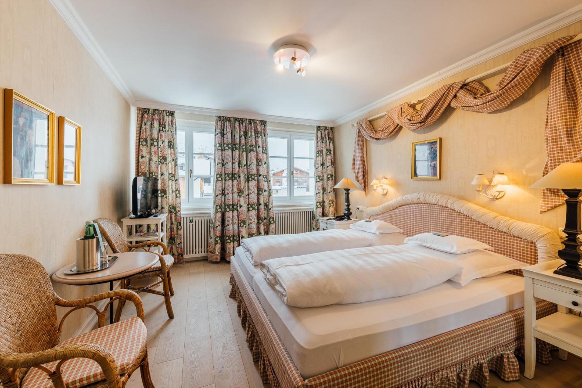 Hotel Edelweiss Zürs Esterno foto